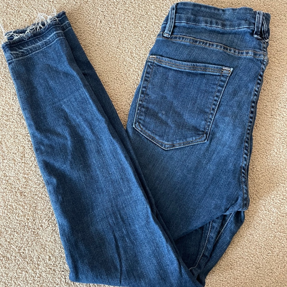 Good American Good Legs Jeans